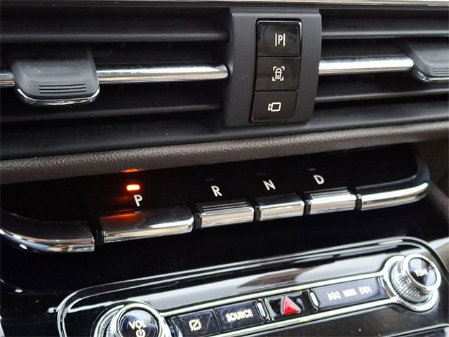 Certified 2020 Lincoln Corsair AWD image 15