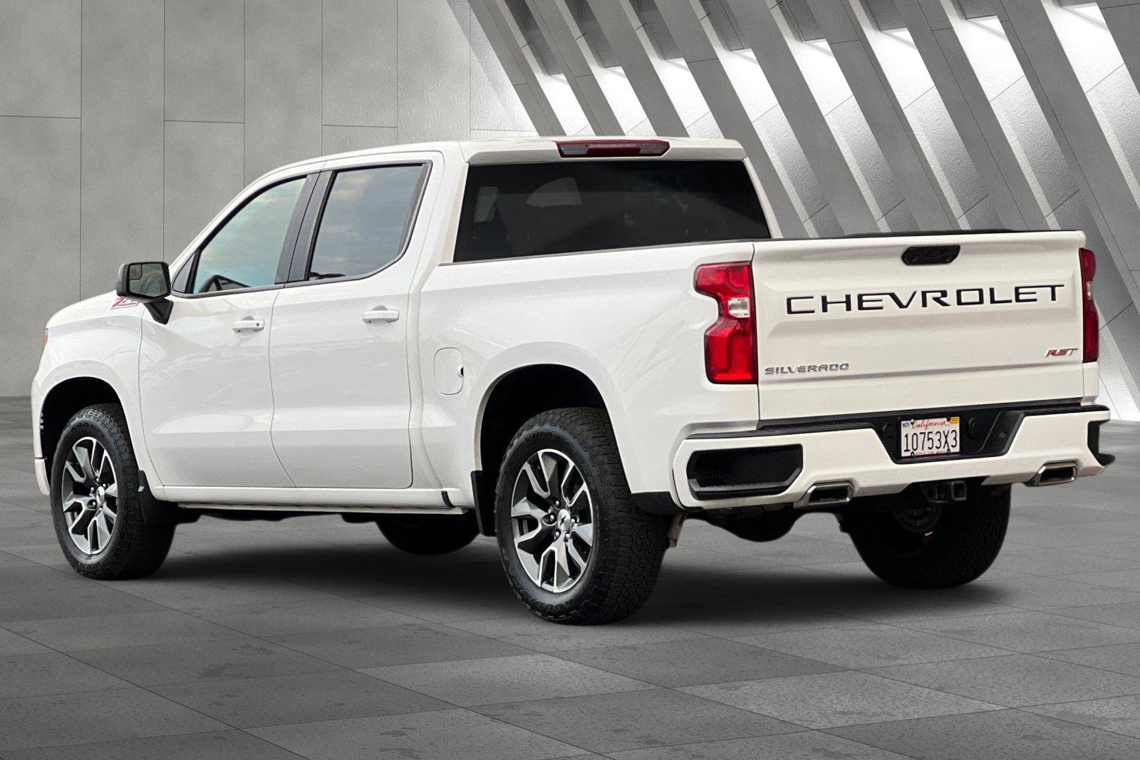 Used 2024 Chevrolet Silverado 1500 RST w/ Z71 Off-Road Package image 6