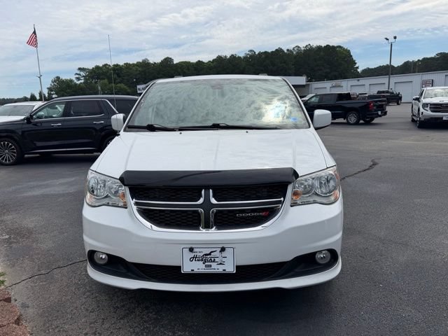 Used 2020 Dodge Grand Caravan SXT FWD image 2