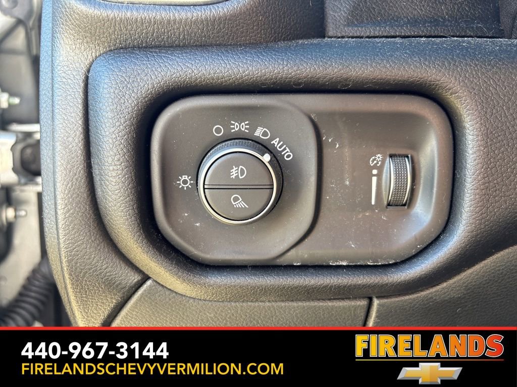 Used 2024 RAM 2500 Big Horn w/ Bed Utility Group image 15