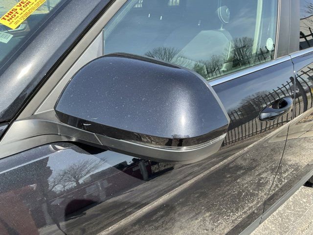 Used 2025 Volkswagen Atlas SE image 25