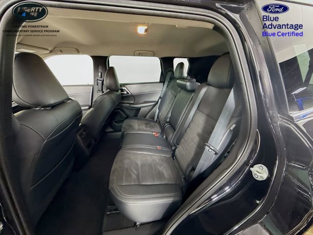 Used 2023 Mitsubishi Outlander SE image 24