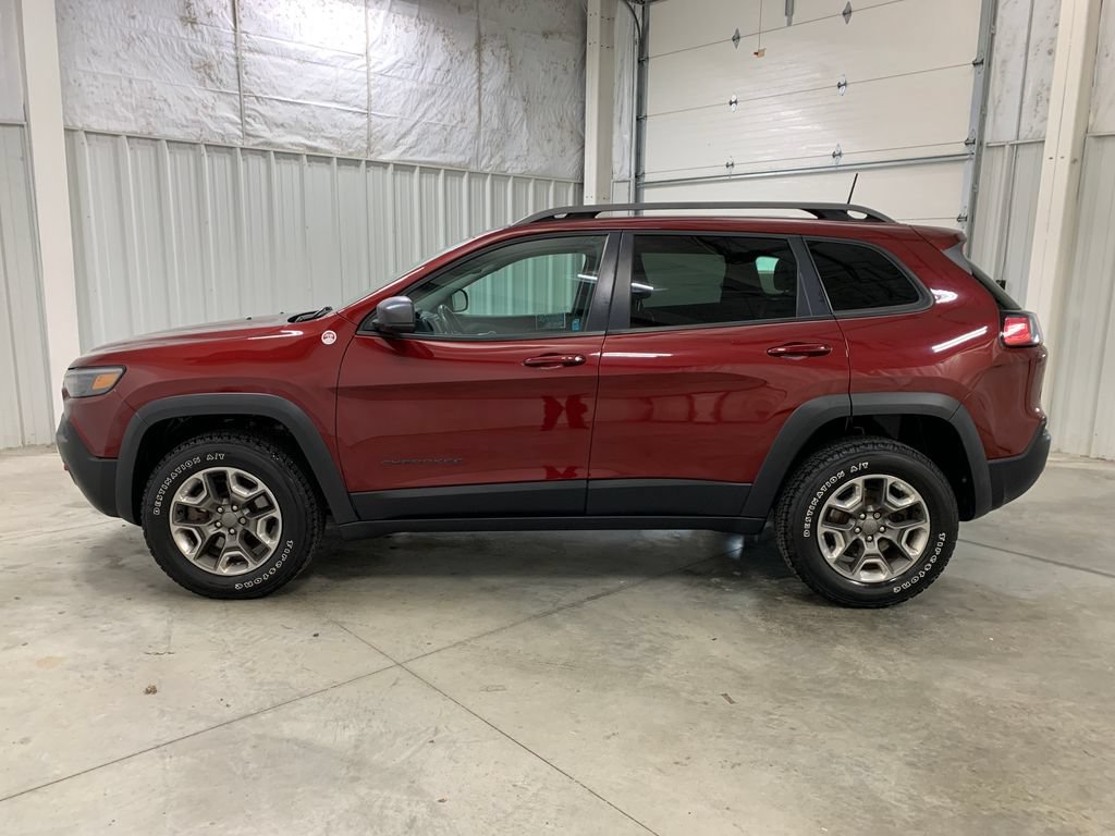 Used 2019 Jeep Cherokee Trailhawk w/ Cold Weather Group AWD/4WD image 22