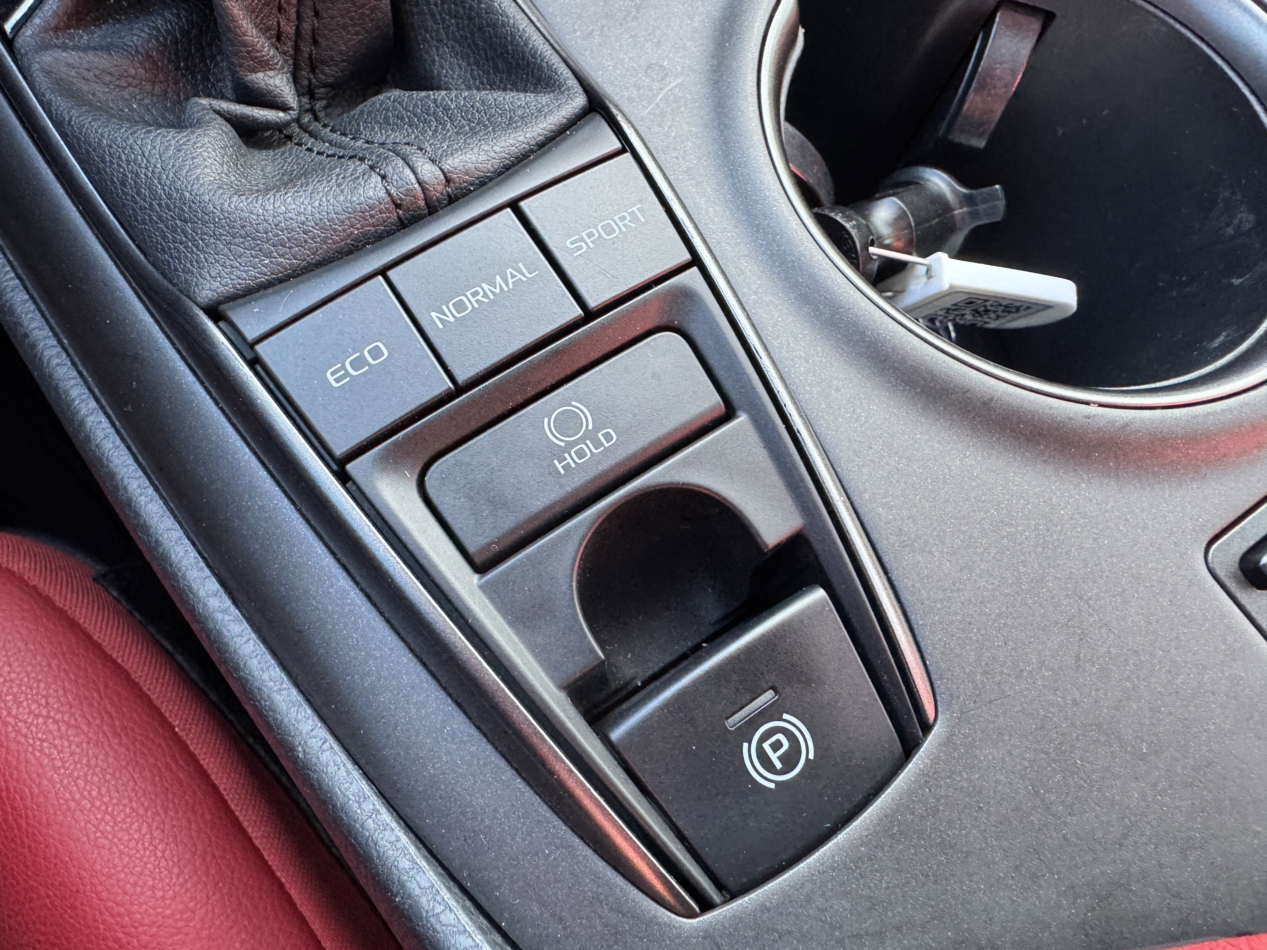 Certified 2021 Toyota Camry XSE image 30