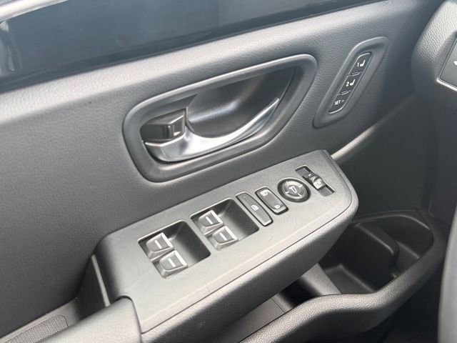 Used 2025 Honda Pilot EX-L image 25