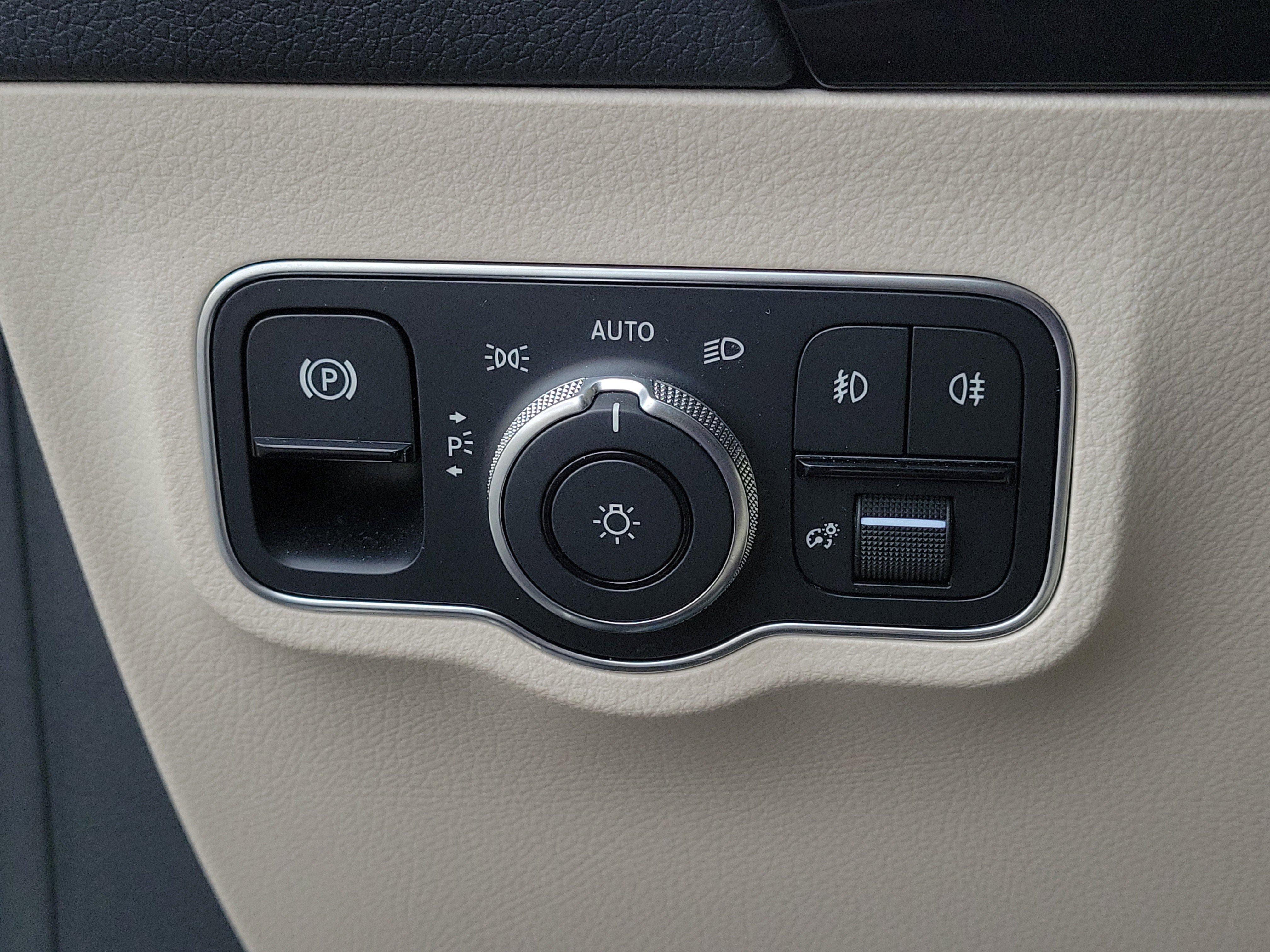 Used 2023 Mercedes-Benz GLA 250 GLA 250 image 33