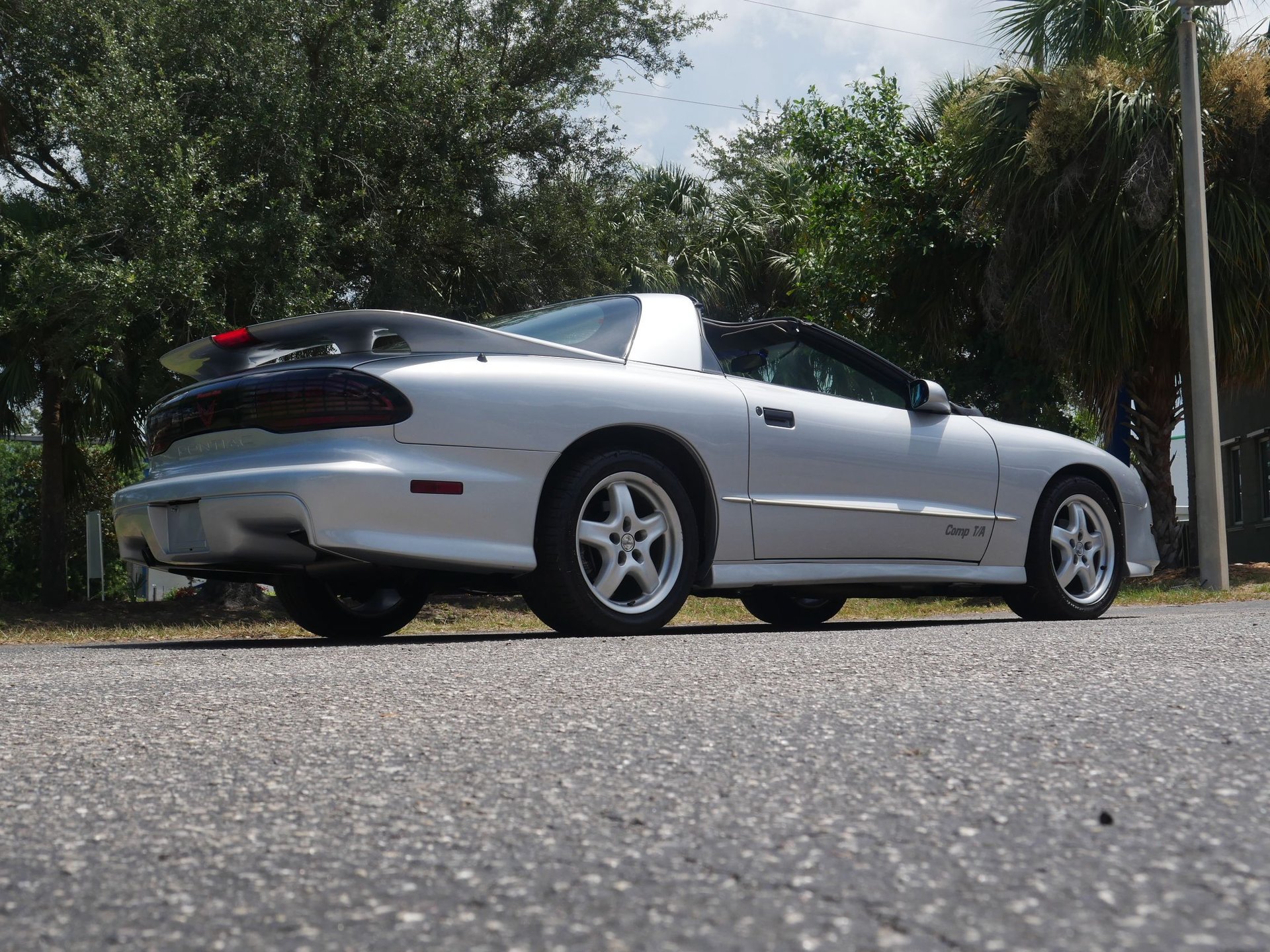 Used 1997 Pontiac Firebird Trans Am RWD image 46