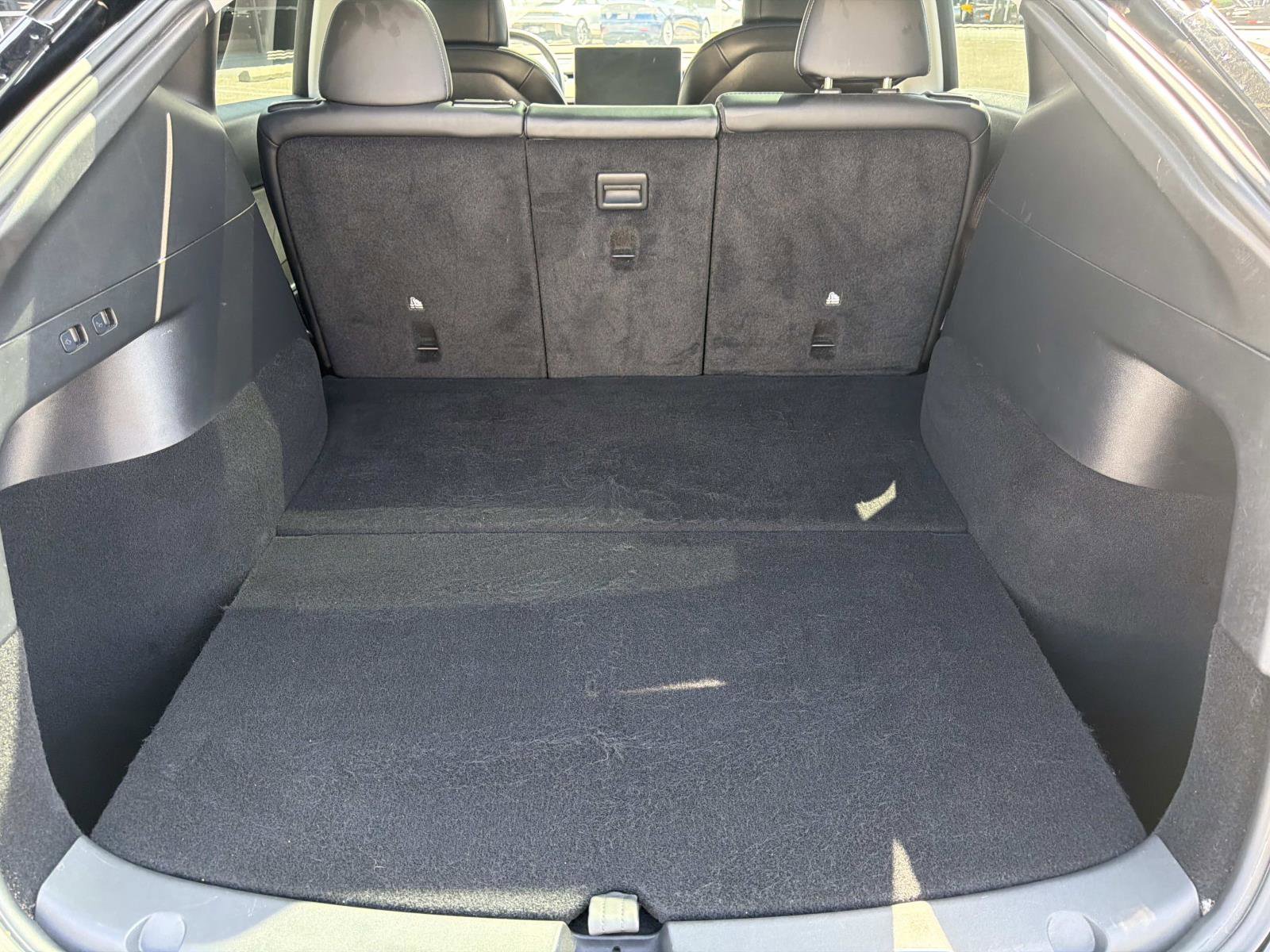 Used 2021 Tesla Model Y Long Range AWD/4WD image 5