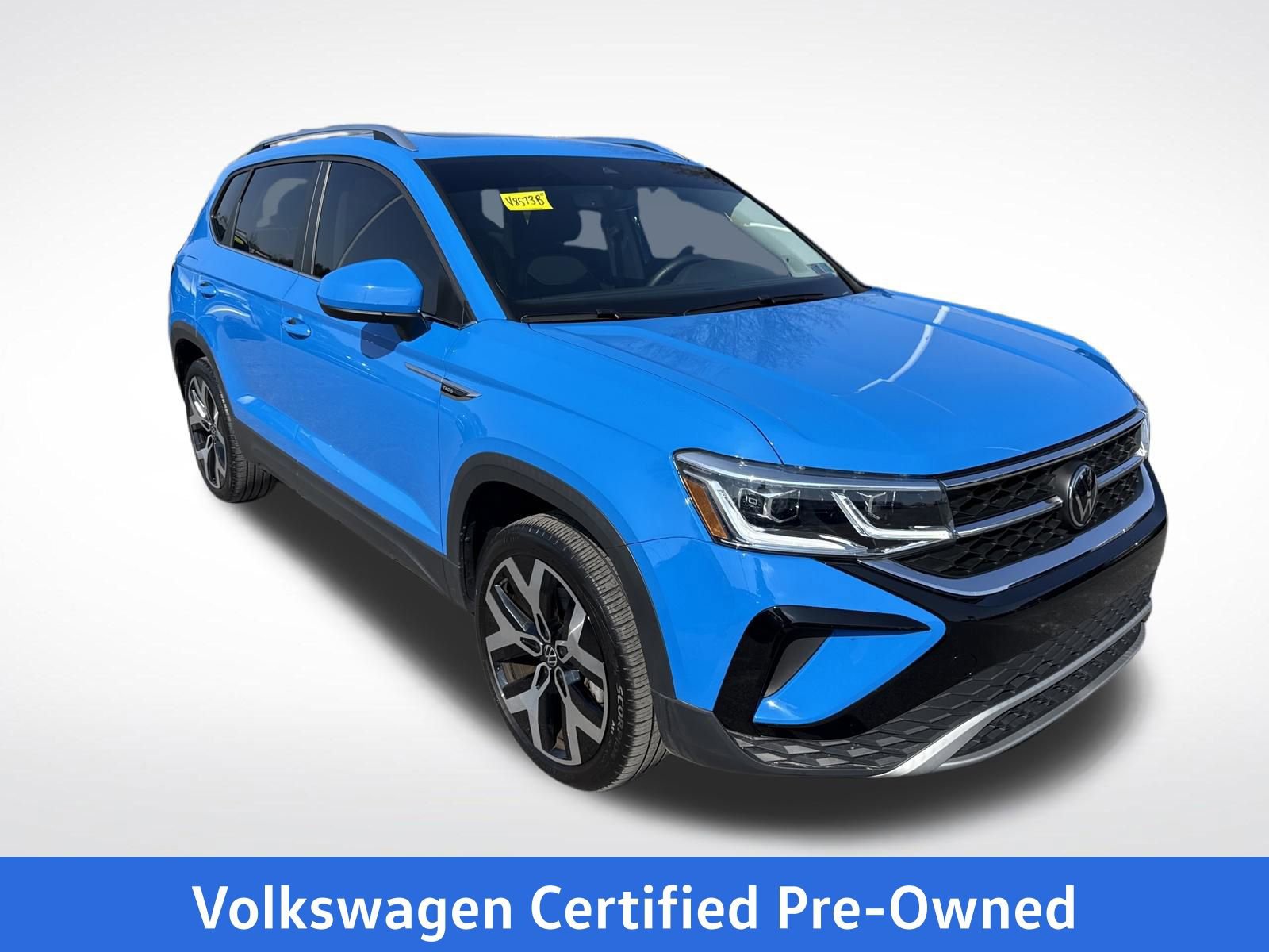 Certified 2023 Volkswagen Taos SEL image 8