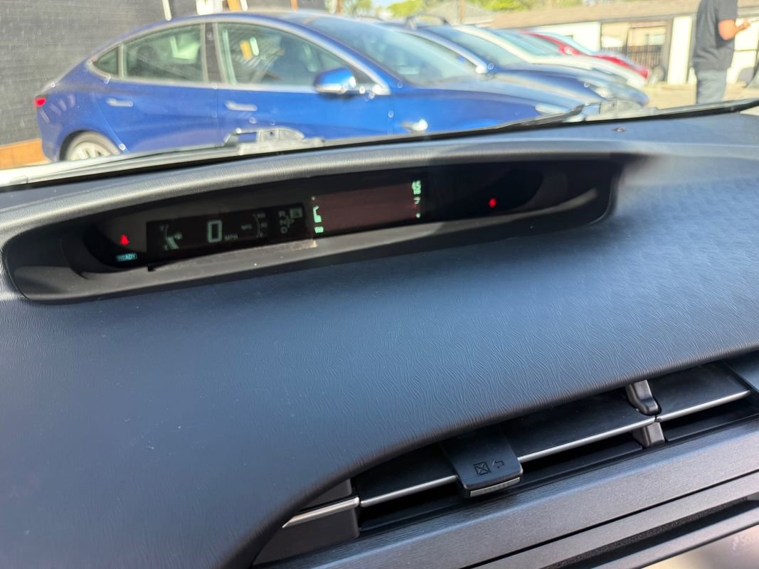 Used 2012 Toyota Prius Two FWD image 28