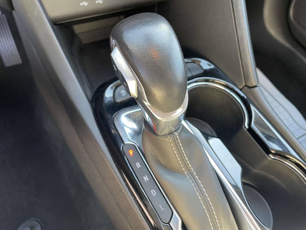 Used 2024 Buick Encore GX Preferred FWD image 25