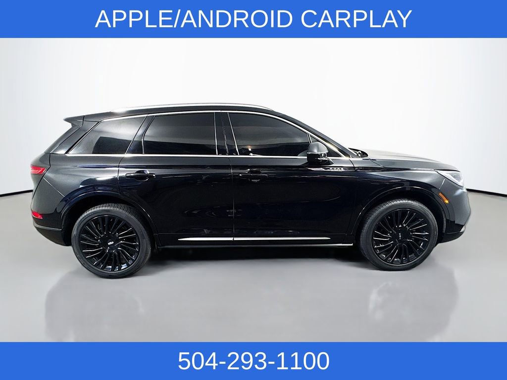 Used 2022 Lincoln Corsair Reserve image 4