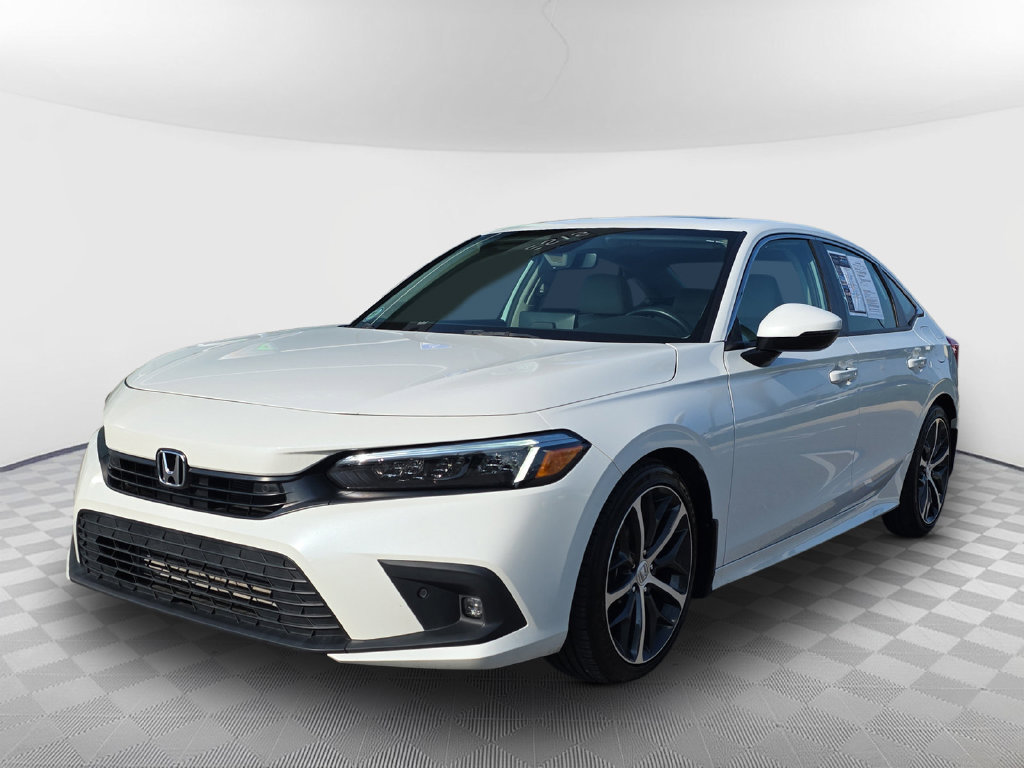 Used 2024 Honda Civic Touring image 4