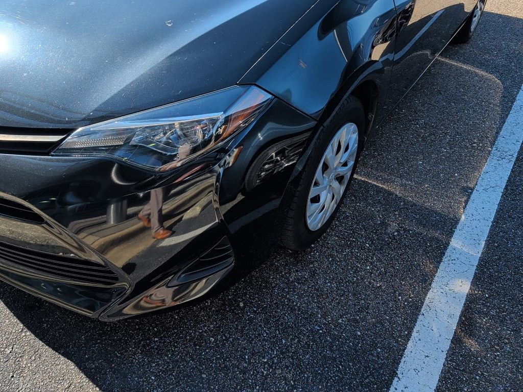 Used 2019 Toyota Corolla LE image 6