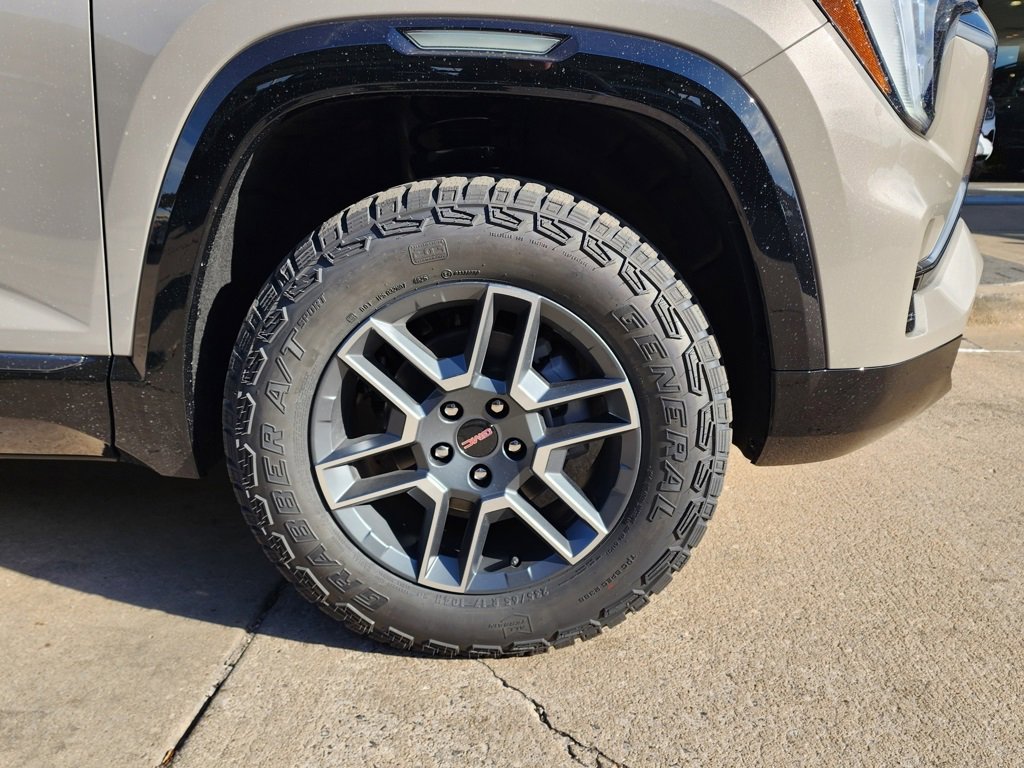New 2026 GMC Terrain AT4 w/ Convenience Package III image 53