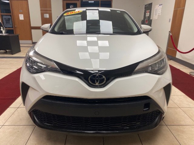 Used 2021 Toyota C-HR LE image 7