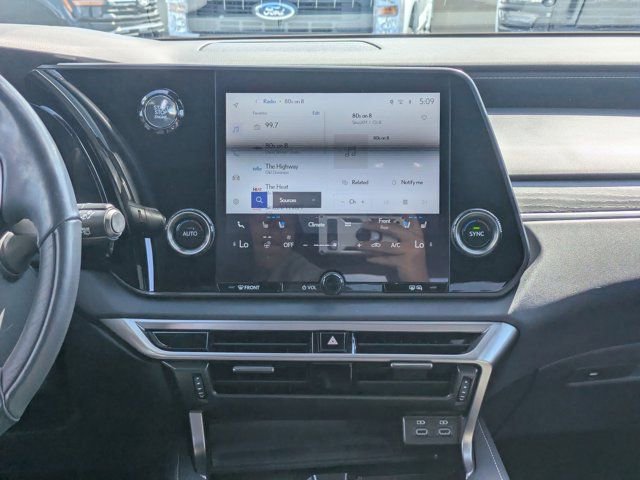 Used 2023 Lexus RX 350 Premium w/ Accessory Package (Z1) image 16