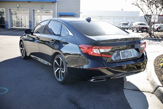 Used 2019 Honda Accord Sport image 4