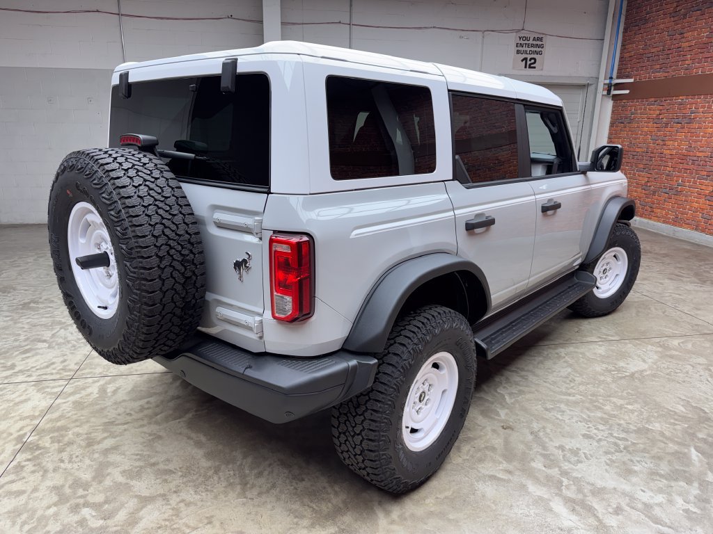 New 2026 Ford Bronco Heritage Edition AWD/4WD image 5