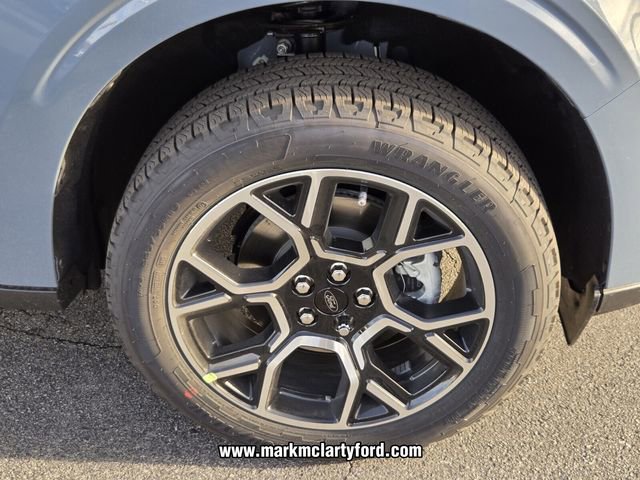 New 2026 Ford Maverick Lariat w/ 4K Tow Package image 13