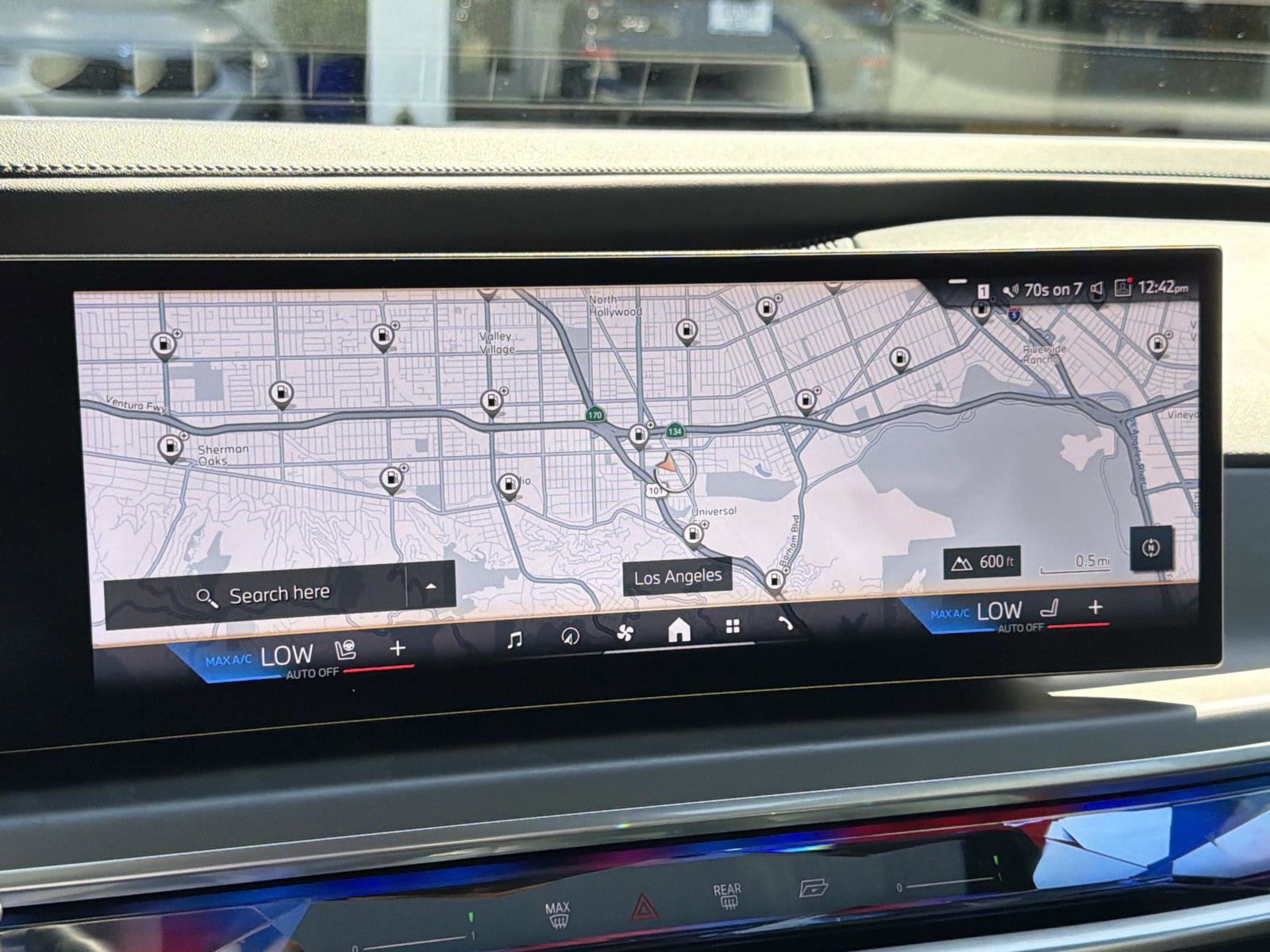 Certified 2023 BMW 740i w/ Parking Assistance Package RWD image 22