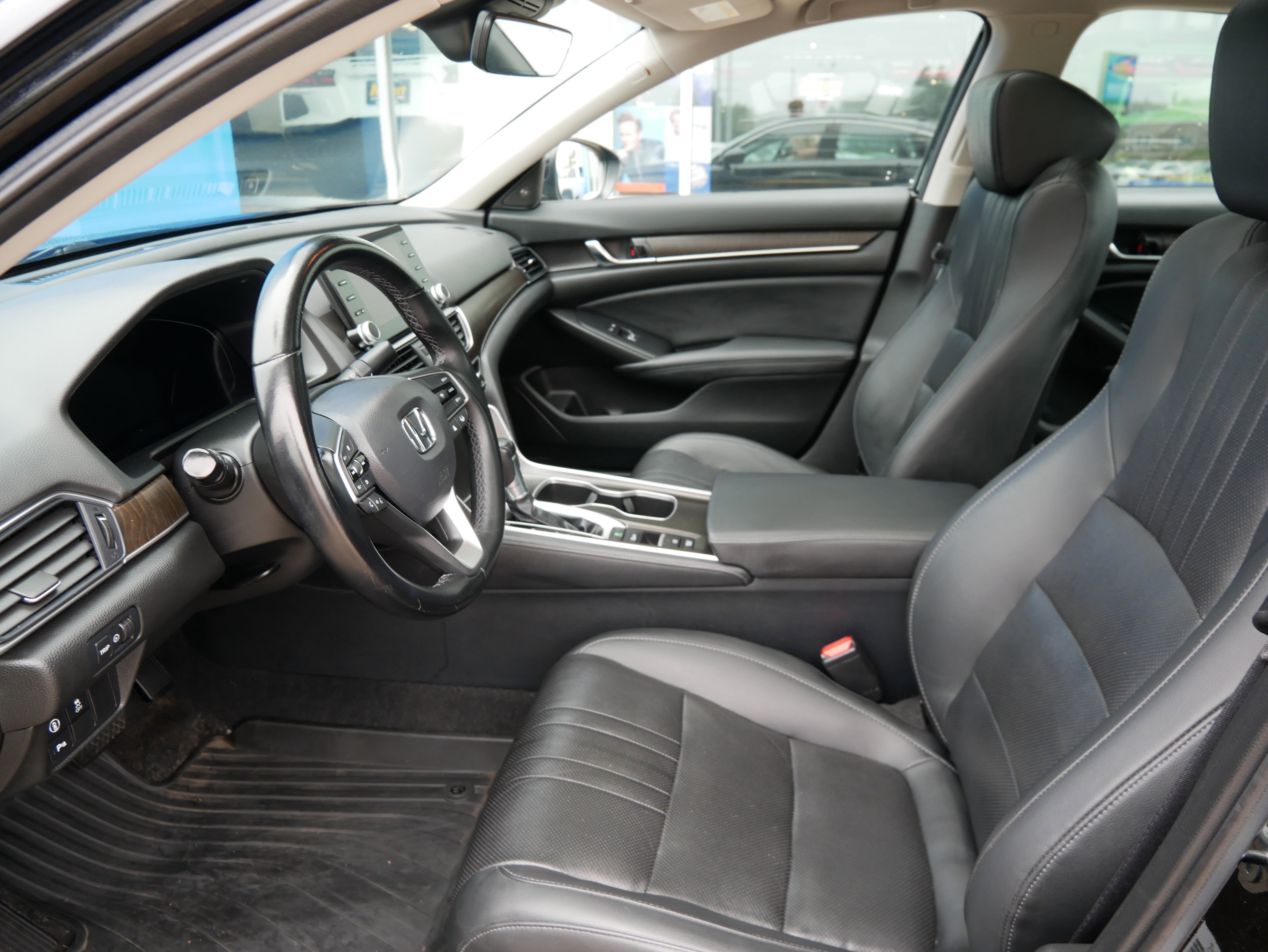 Used 2022 Honda Accord EX-L image 8