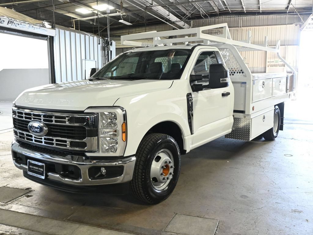 New 2026 Ford F350 XL w/ XL Chrome Package RWD image 29