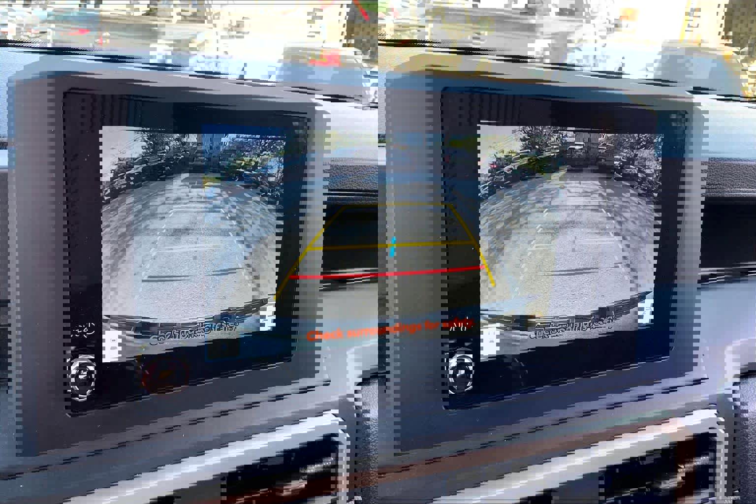 Used 2025 Toyota Tacoma SR image 24