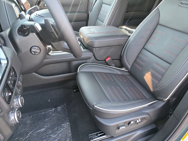 New 2026 GMC Yukon AT4 Ultimate AWD/4WD image 25
