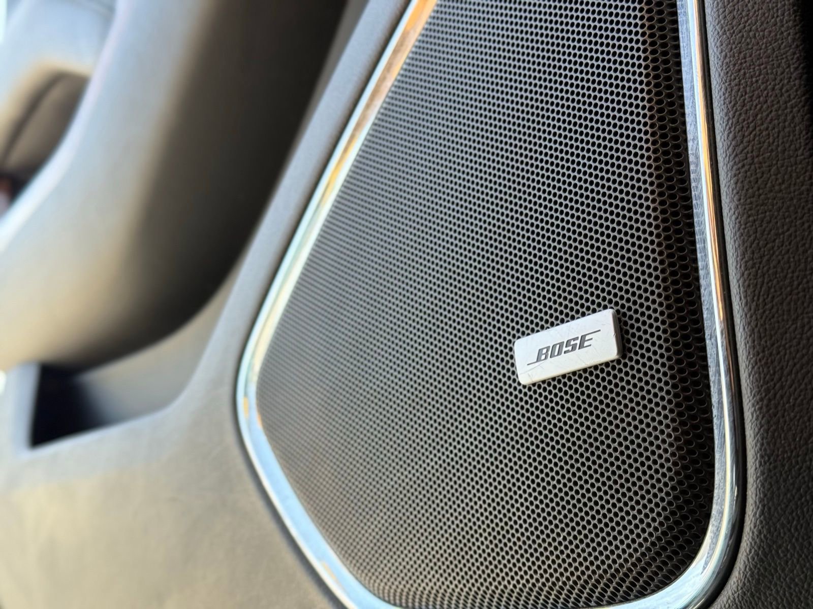 Used 2018 Chevrolet Tahoe Premier image 13