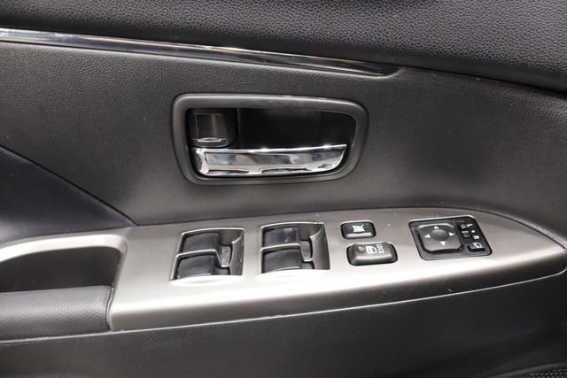 Used 2024 Mitsubishi Outlander Sport ES image 16