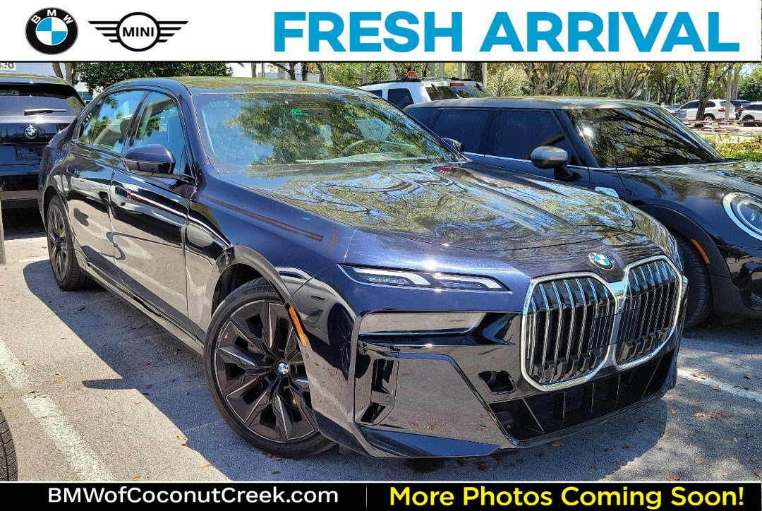 Used 2023 BMW 740i RWD image 1
