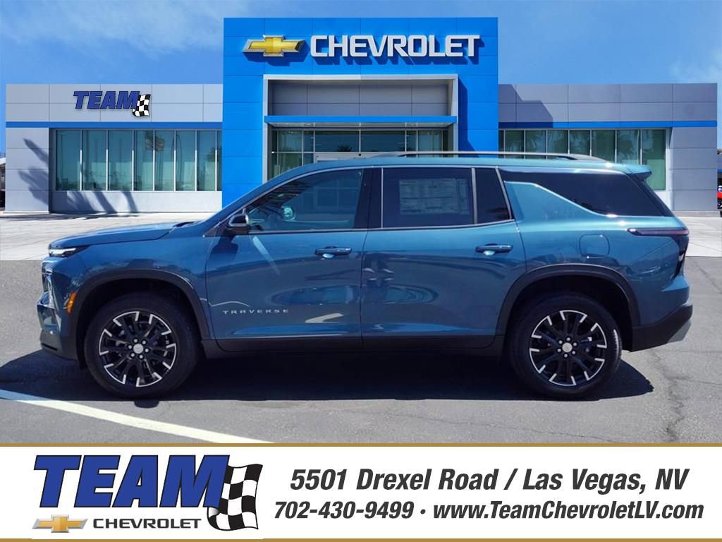 New 2026 Chevrolet Traverse LT w/ Sun and Wheel Package FWD image 1
