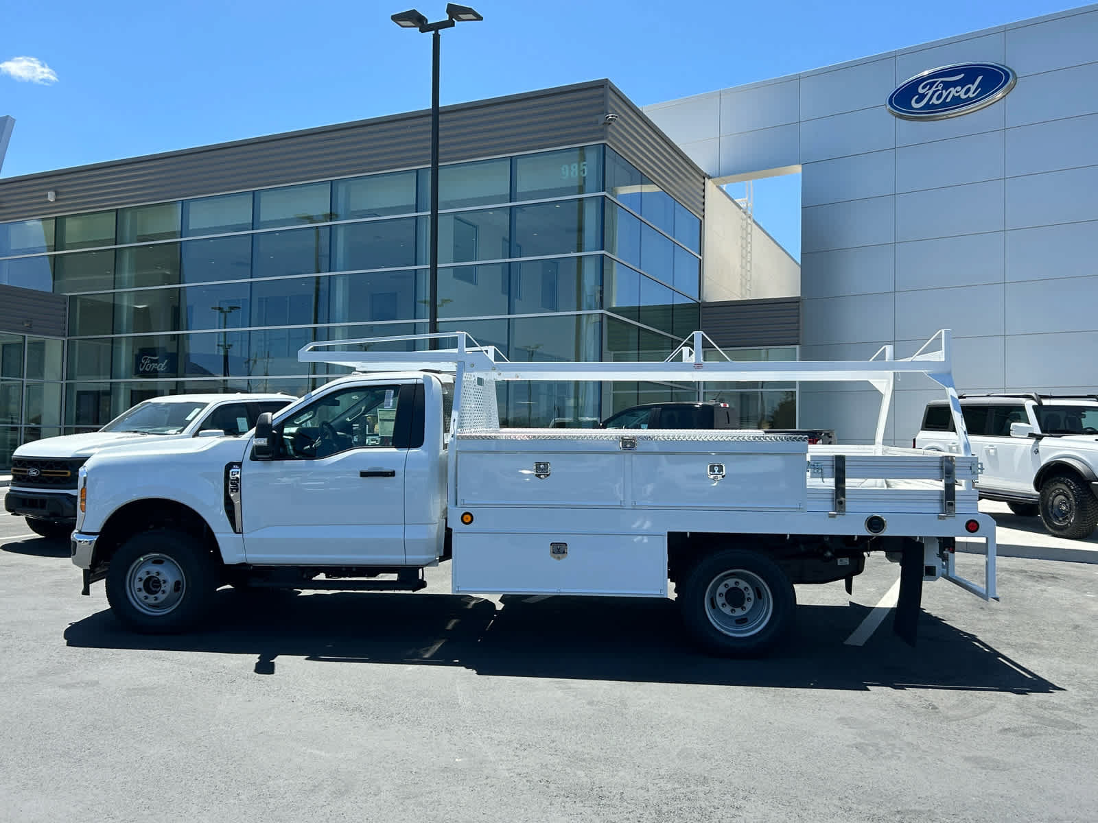 New 2025 Ford F350 XL w/ XL Chrome Package AWD/4WD image 10
