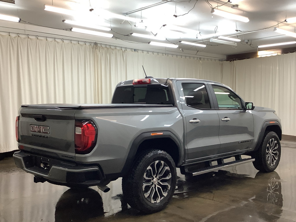 Used 2025 GMC Canyon Denali AWD/4WD image 5