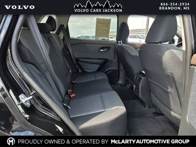Used 2023 Nissan Rogue SV FWD image 26