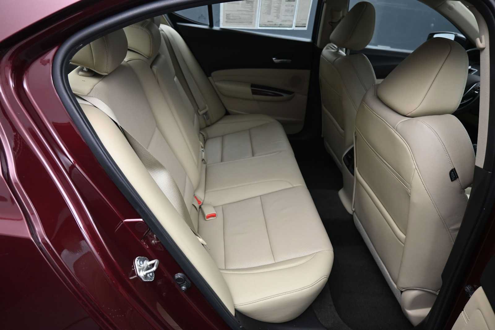 Used 2015 Acura TLX w/ Technology Package FWD image 23