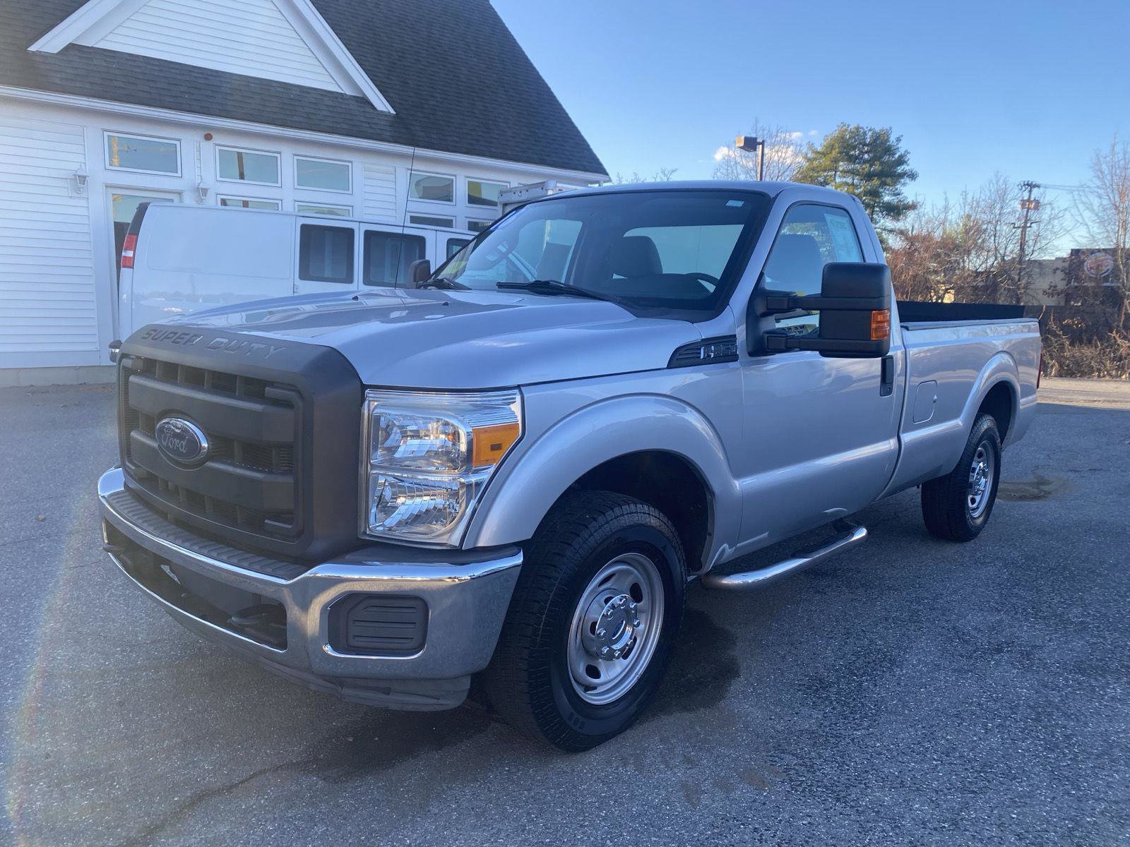 Used 2016 Ford F250 XL w/ Power Equipment Group image 3