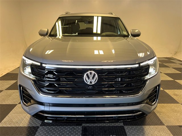 New 2026 Volkswagen Atlas SEL Premium R-Line image 2