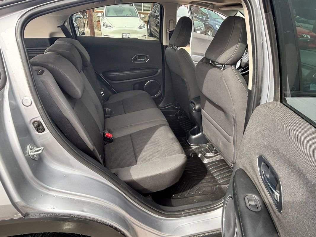 Used 2022 Honda HR-V EX image 21