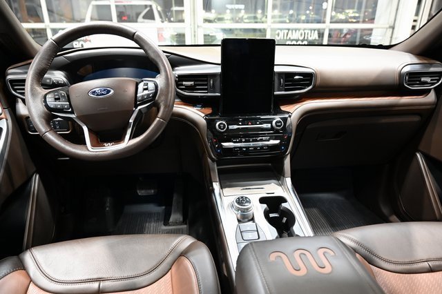 Used 2022 Ford Explorer King Ranch w/ Class IV Trailer Tow Package image 13