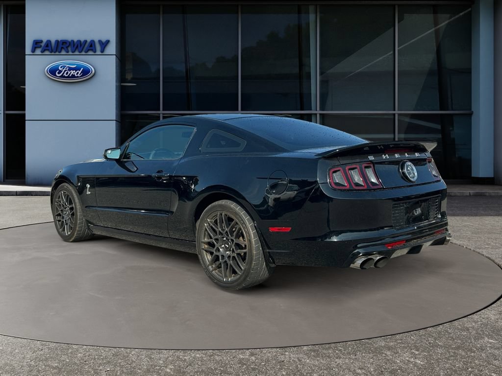 Used 2013 Ford Mustang Shelby GT500 RWD image 4
