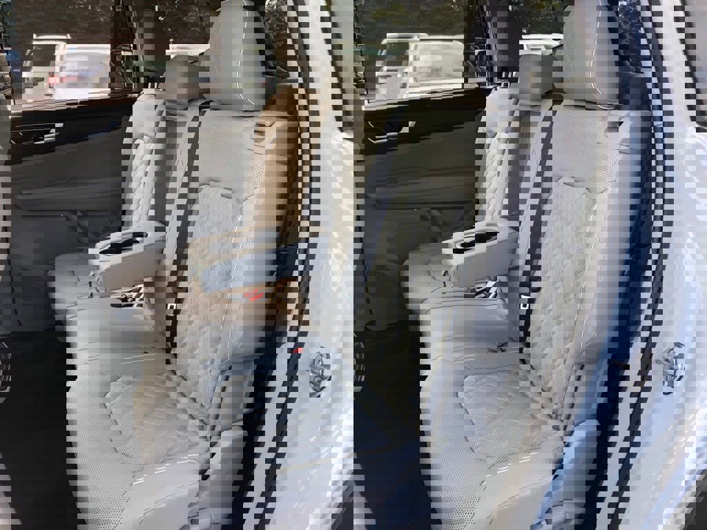 New 2025 Volkswagen Atlas SEL Premium R-Line image 35