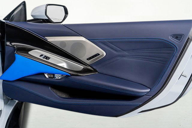 Used 2023 Chevrolet Corvette Z06 image 32