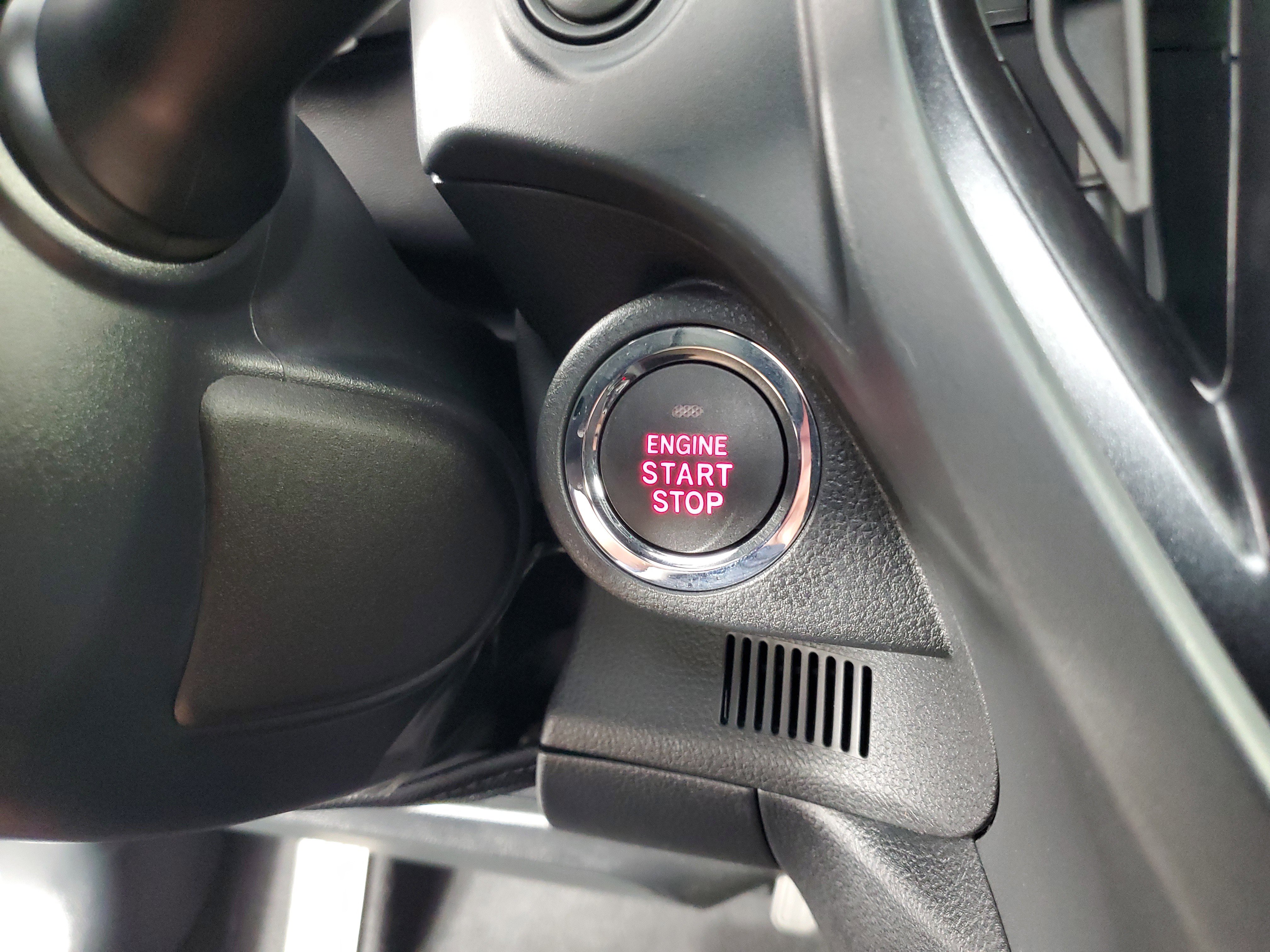 Used 2025 Subaru Forester Premium AWD/4WD image 22