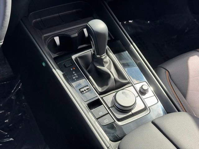 Certified 2025 MAZDA CX-50 AWD 2.5 Turbo w/ Weather Package image 17