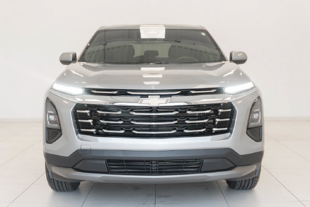 Used 2026 Chevrolet Equinox LT AWD/4WD image 19