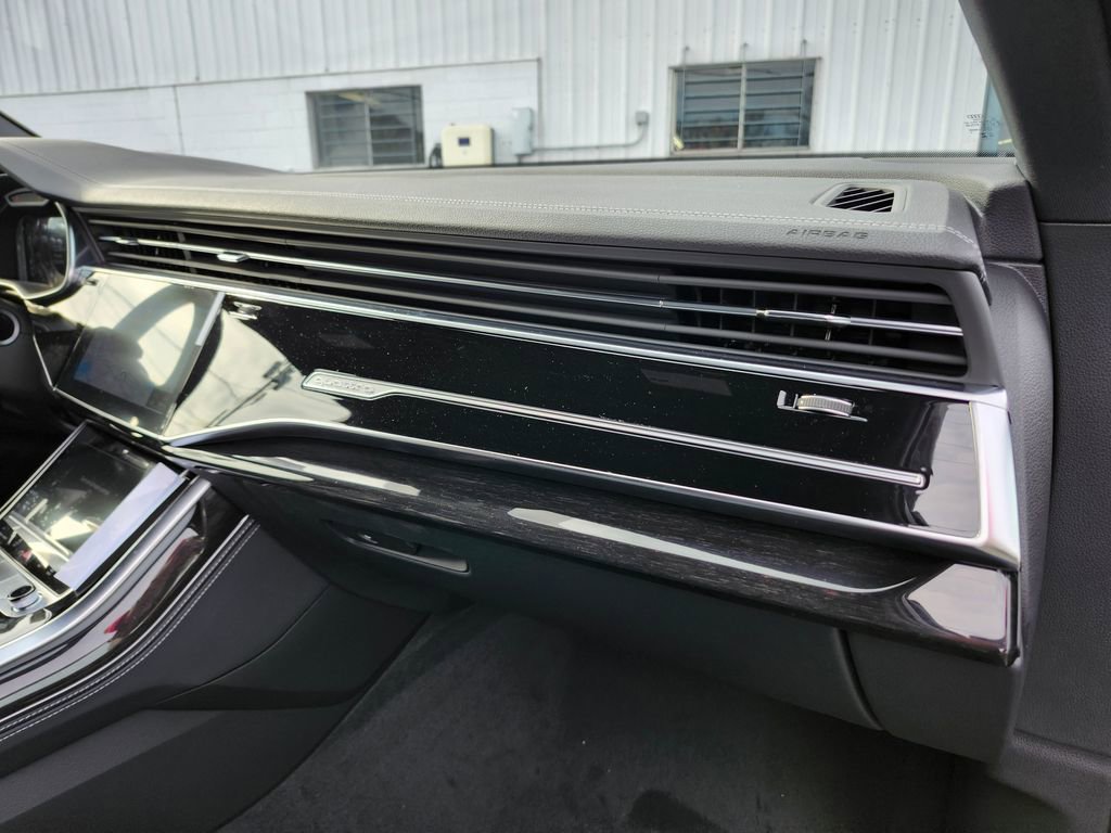 New 2026 Audi Q7 3.0T Premium Plus image 18