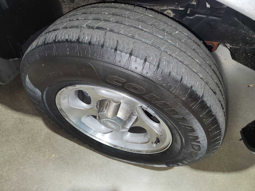 Used 2002 Ford Explorer Sport Trac 4x4 image 75