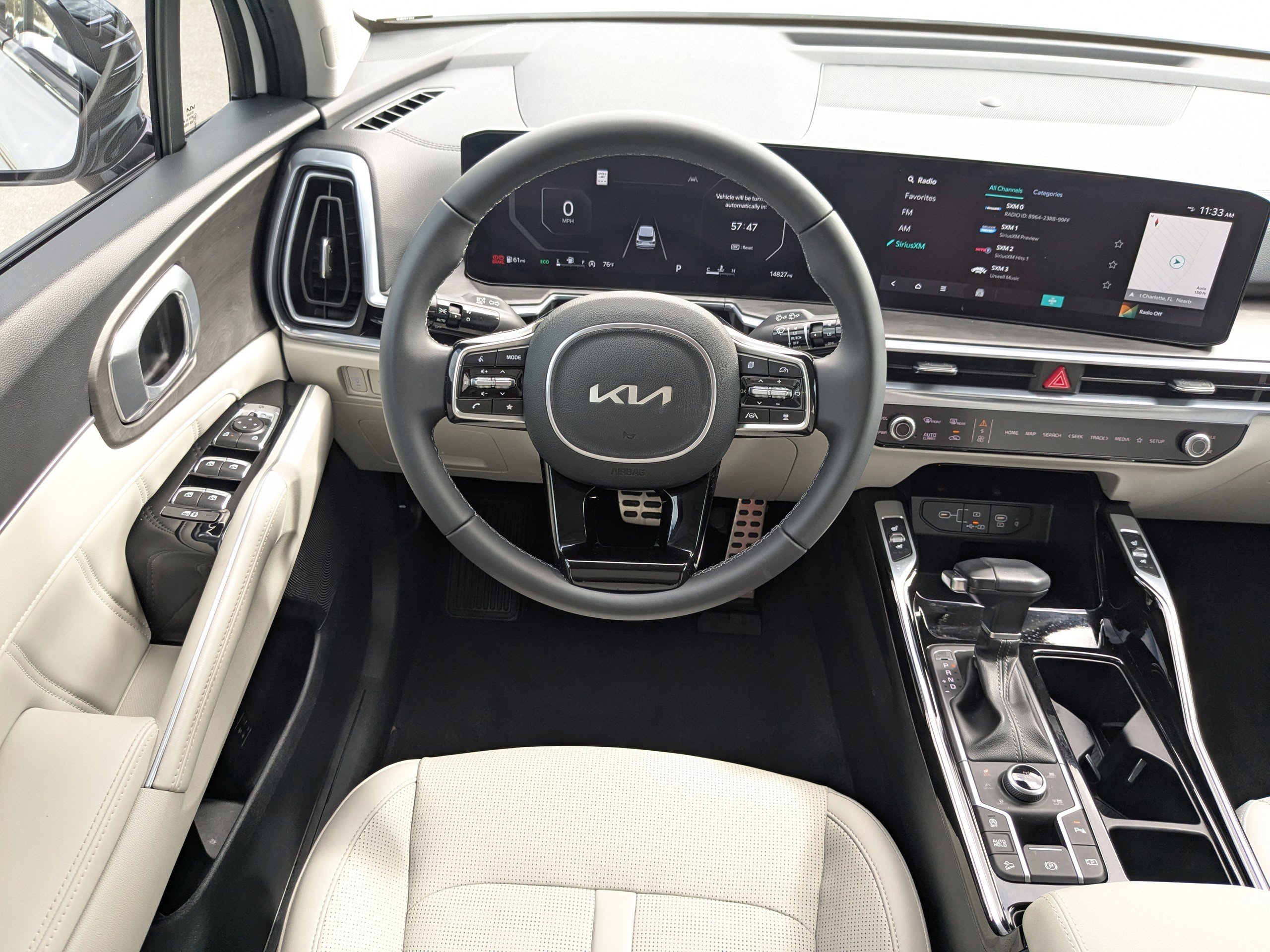 Certified 2025 Kia Sorento SX image 19